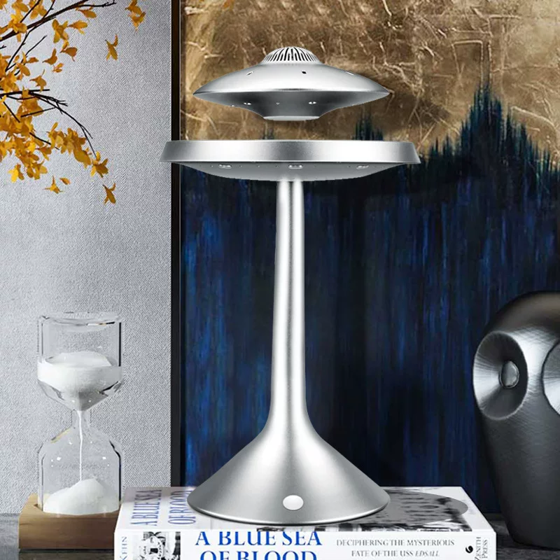 磁悬浮智能音响新款无线创意UFO飞碟音响七彩蓝牙音箱批发